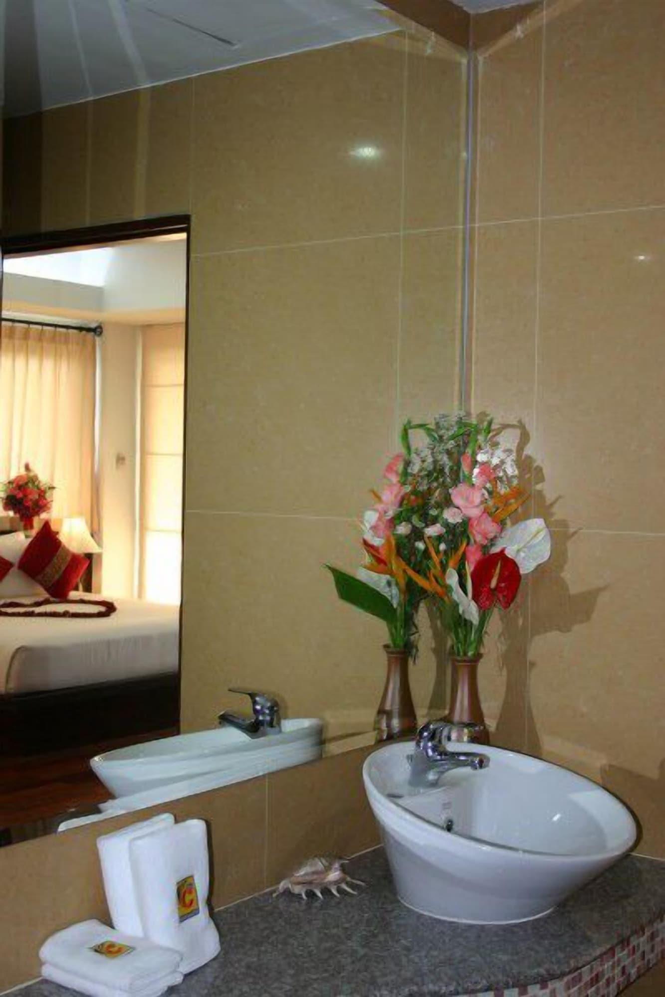 Chaweng Lakeview Condotel Ко Самуи Екстериор снимка