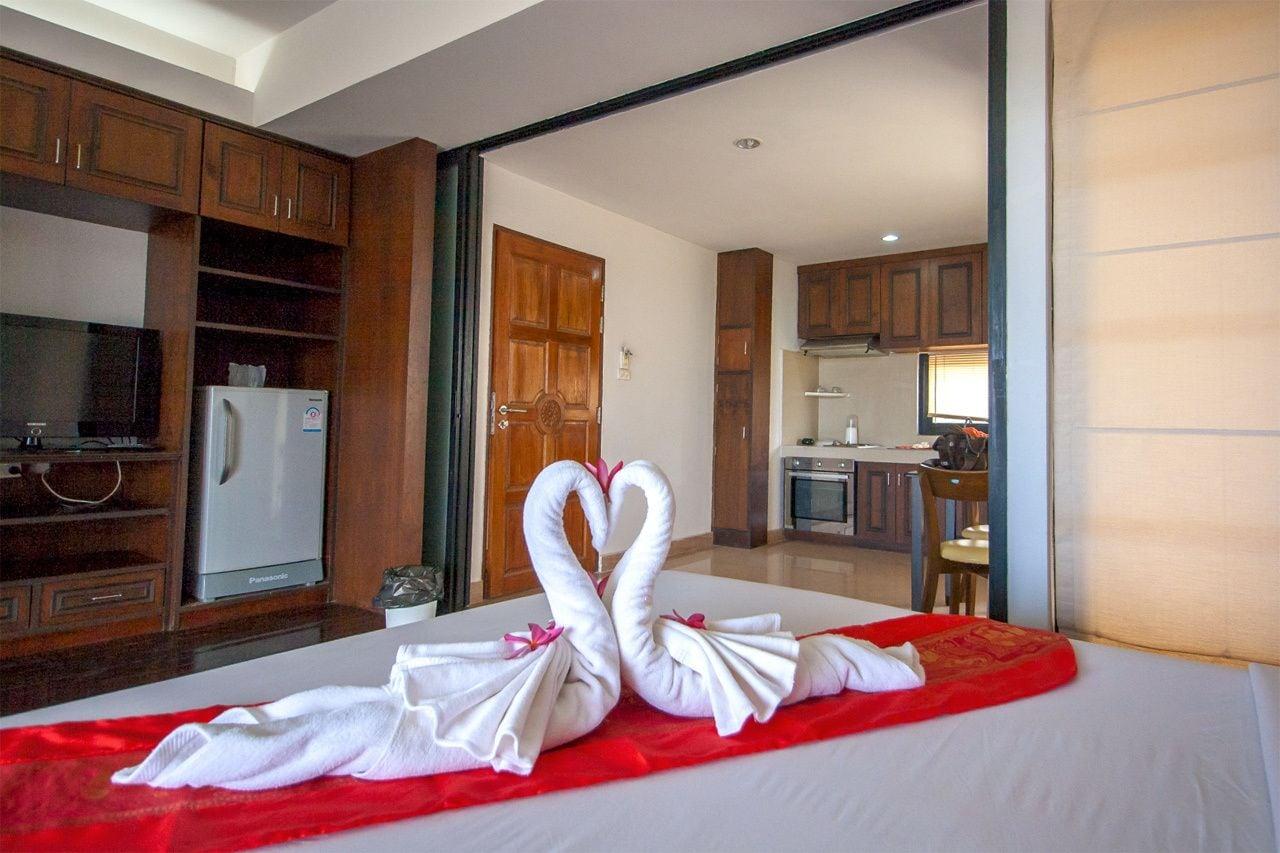 Chaweng Lakeview Condotel Ко Самуи Екстериор снимка