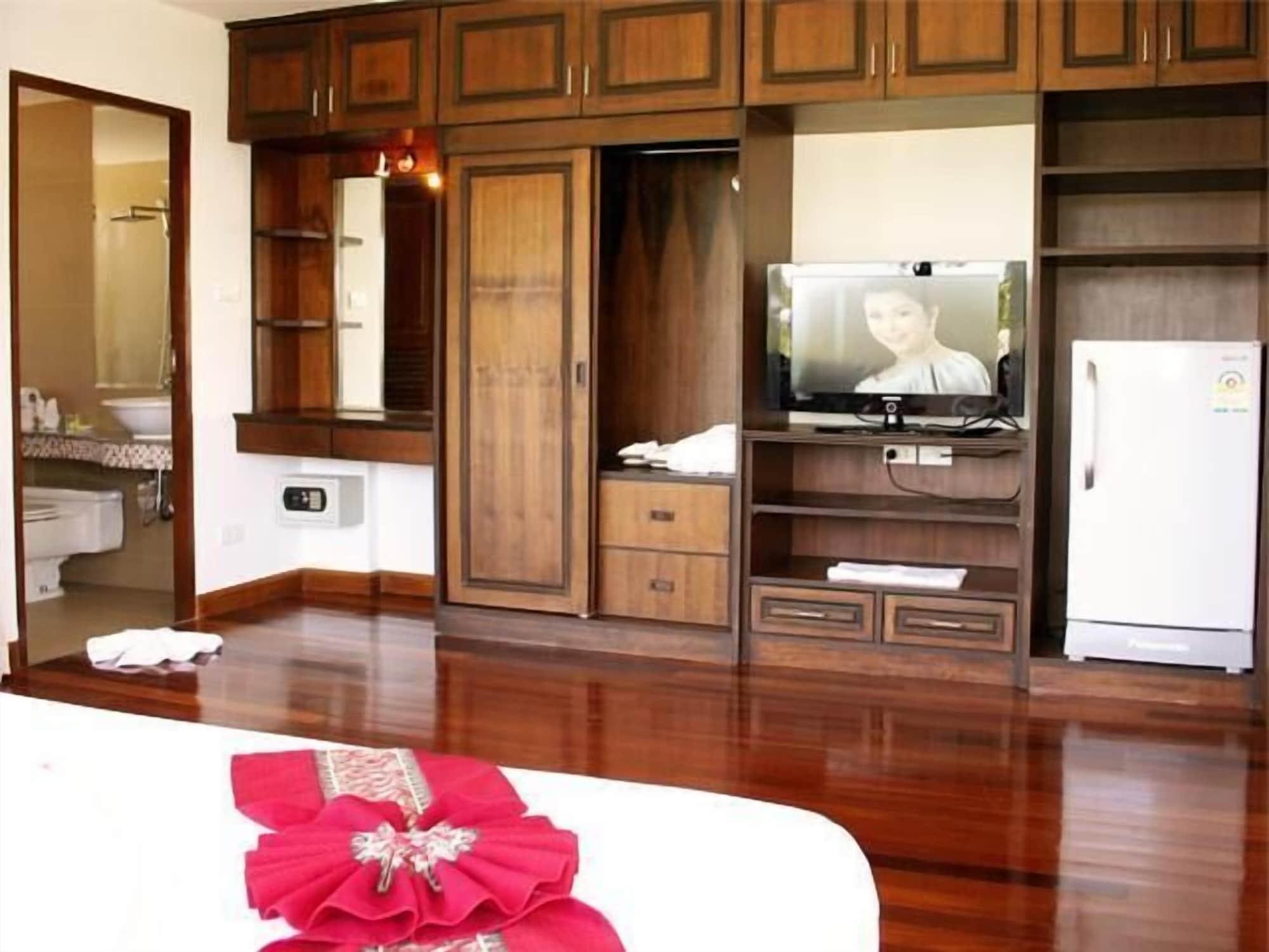Chaweng Lakeview Condotel Ко Самуи Екстериор снимка